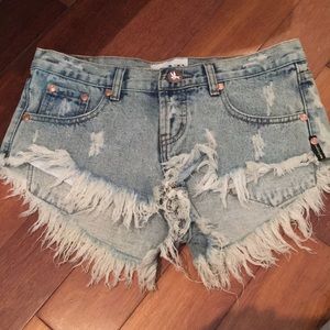 One teaspoon Bandit short